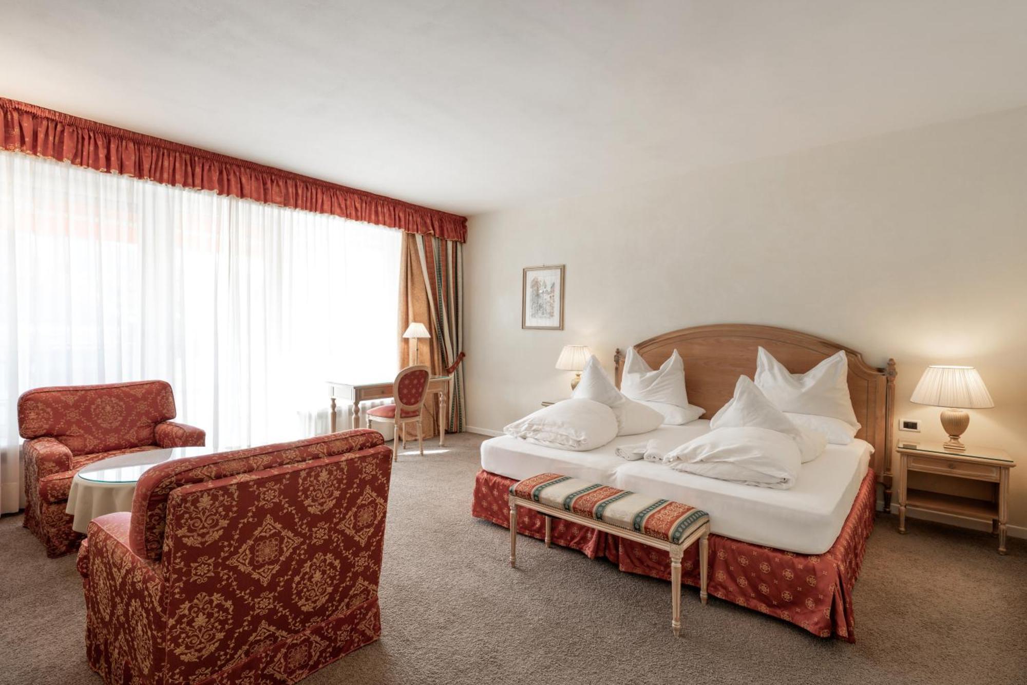 Dominik Alpine City Wellness Hotel - Adults Only 브레싸노네 외부 사진