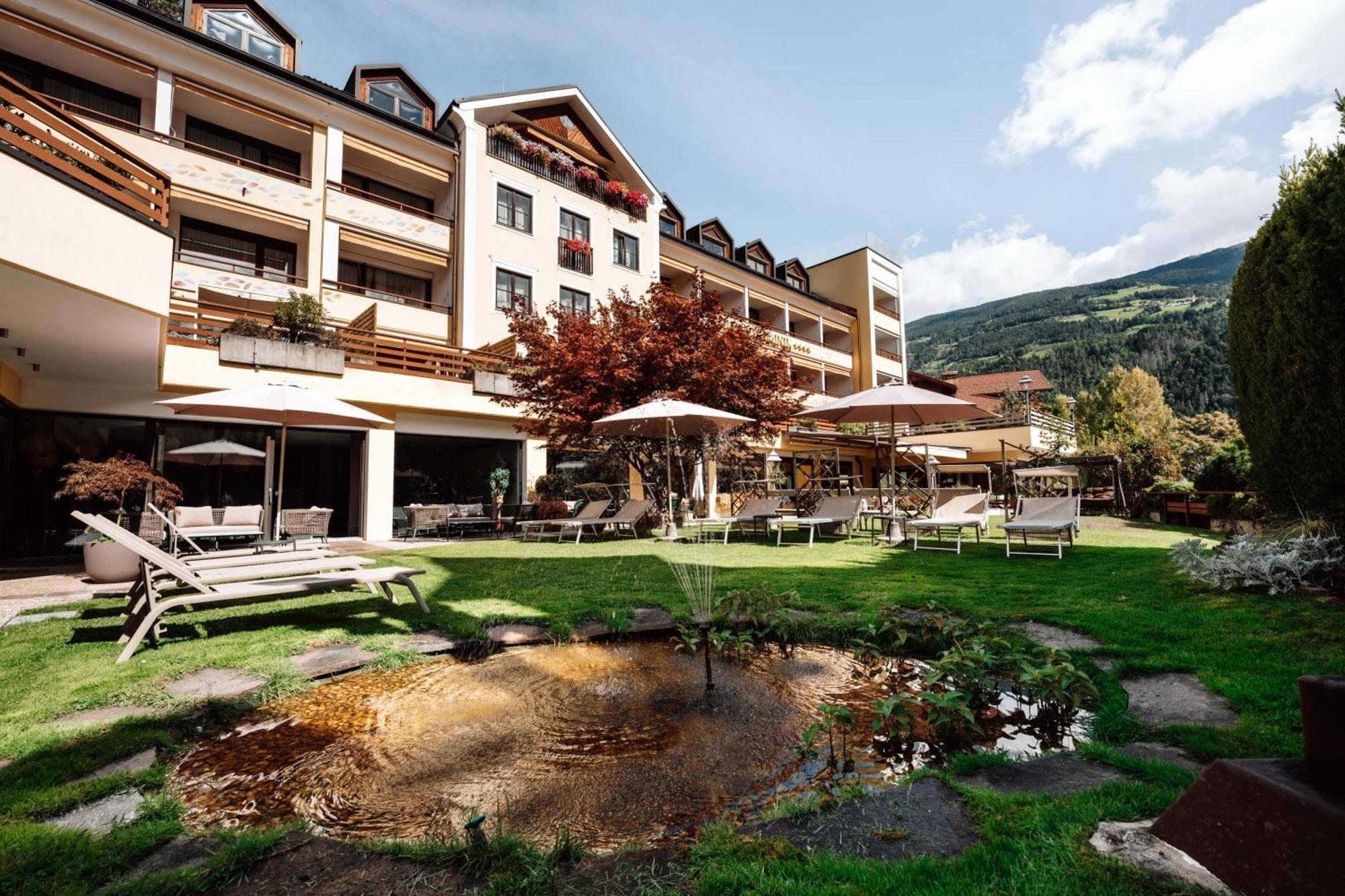 Dominik Alpine City Wellness Hotel - Adults Only 브레싸노네 외부 사진