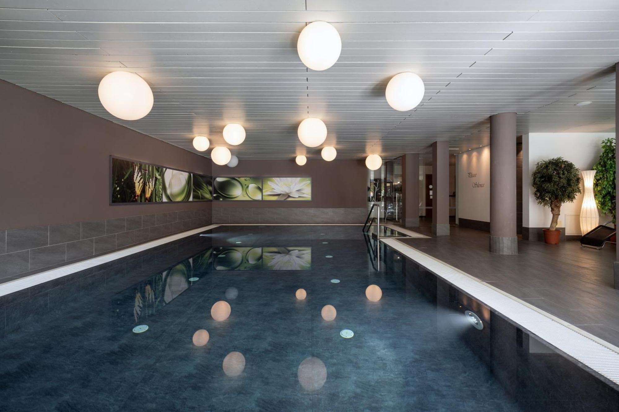 Dominik Alpine City Wellness Hotel - Adults Only 브레싸노네 외부 사진