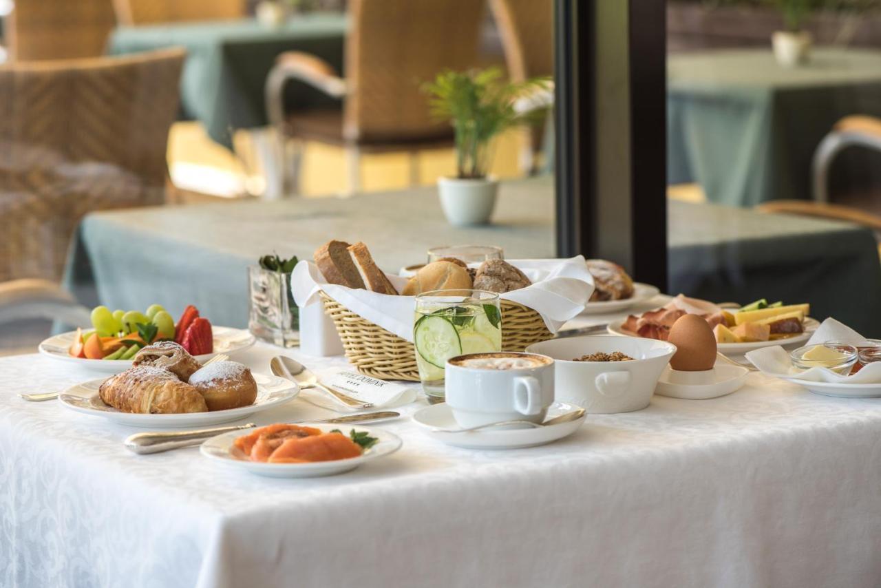 Dominik Alpine City Wellness Hotel - Adults Only 브레싸노네 외부 사진